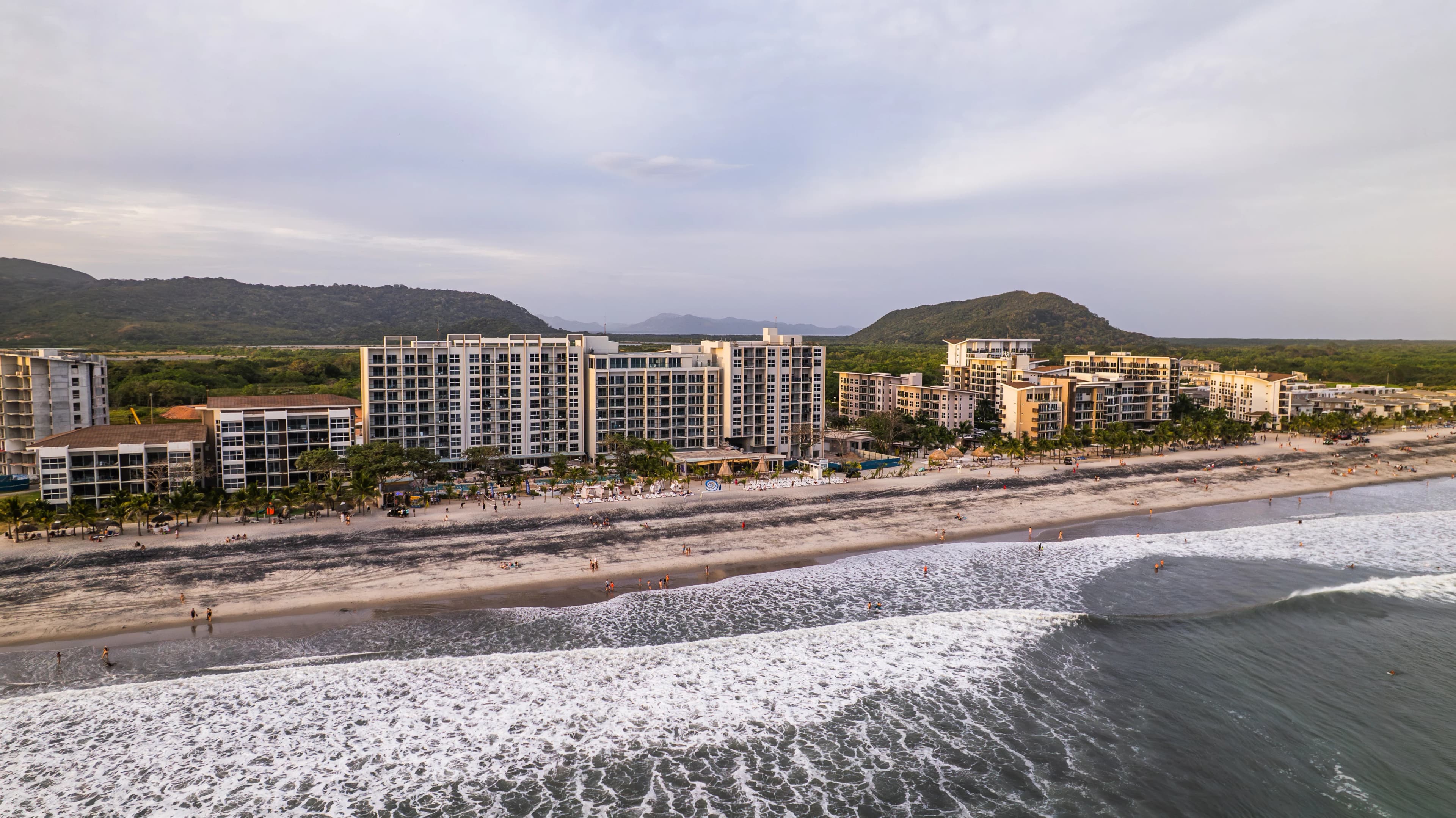 The wider Playa Caracol coastal setting.